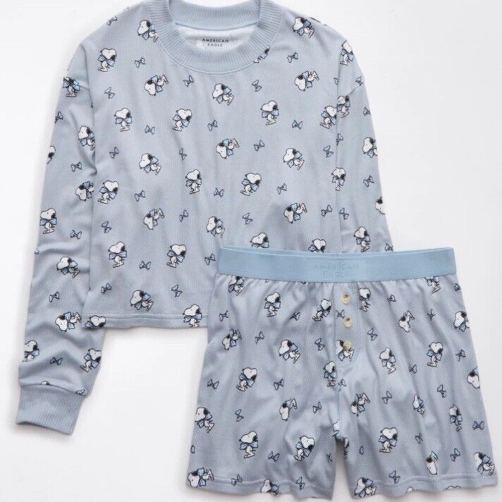 Snoopy pjs!